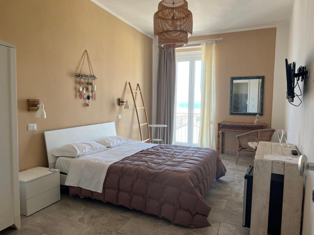 Brezza Marina Bed & Breakfast Tropea Eksteriør bilde